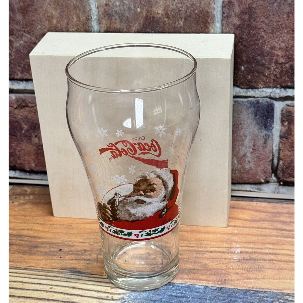 Vintage Coca-Cola Santa 16 oz 1997 Holiday Christmas Drinking Glass Replacement